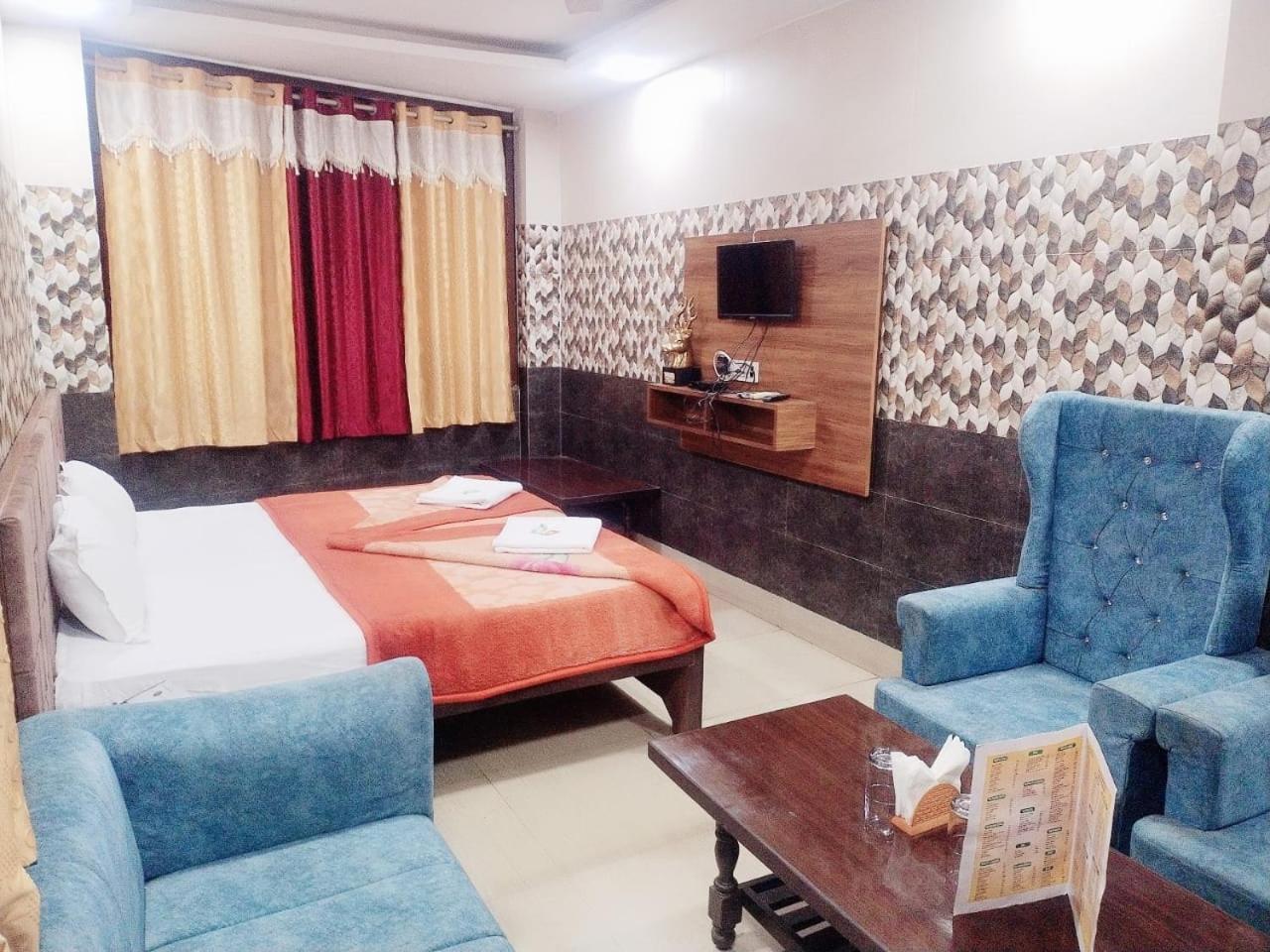 Hotel Vishal Palace Unnao Extérieur photo