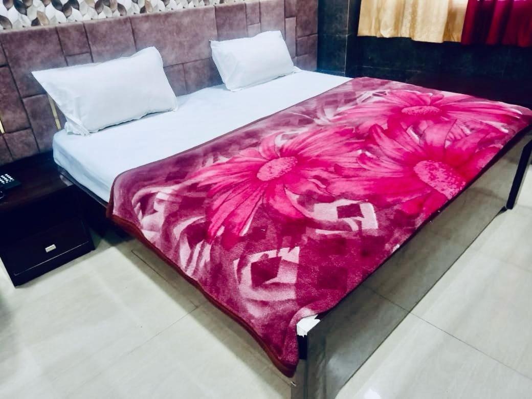 Hotel Vishal Palace Unnao Extérieur photo