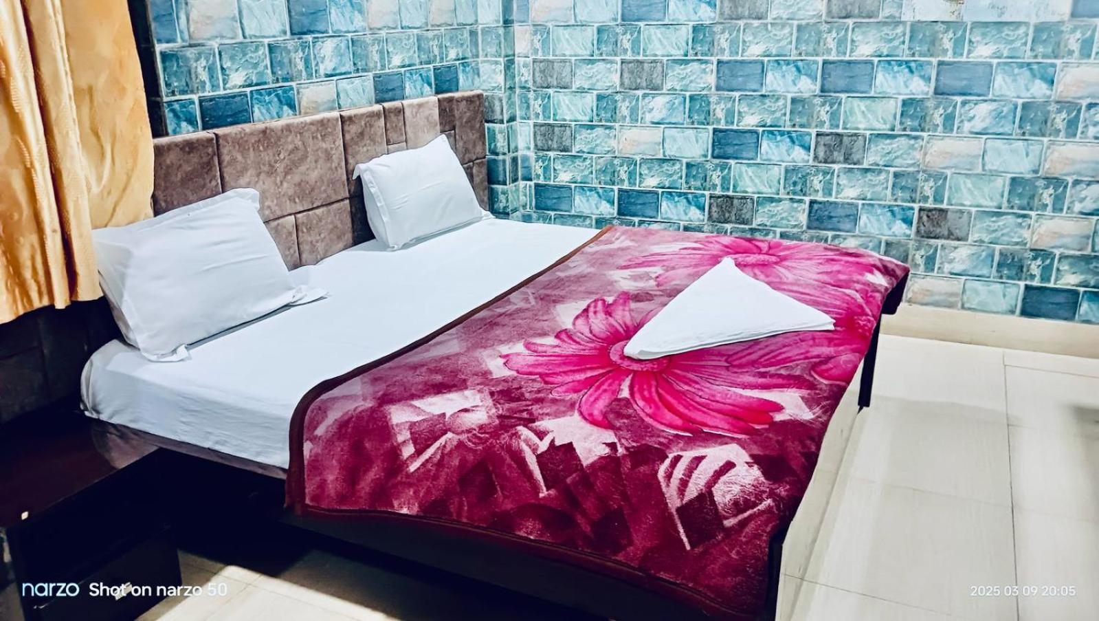 Hotel Vishal Palace Unnao Extérieur photo