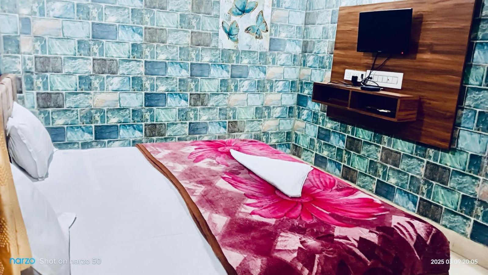 Hotel Vishal Palace Unnao Extérieur photo